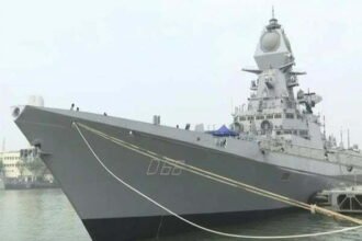 बढ़ेगी देश की समुद्री ताकत: कल नौसेना के बेड़े में शामिल होगा आईएनएस विशाखापत्तनम