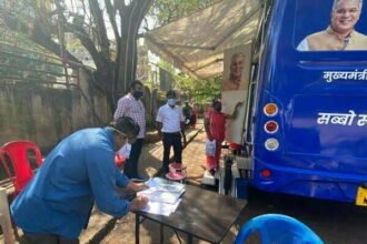मोबाइल मेडिकल यूनिट के माध्यम से 71283 लोगों ने कराया अब तक इलाज, प्रतिदिन बड़ी संख्या में इलाज कराने पहुंच रहे लोग