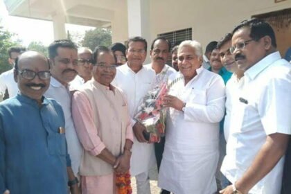 राजनीति में अवसर, अवसरों की राजनीति