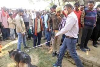 हत्याकांड: एक घर में तीन दिन तक पड़े रहे चार शव, पड़ोसियों को क्यों नहीं लगी भनक?