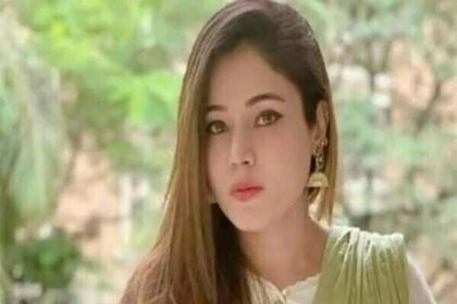 अब सियासी जंग में कूदी नवाब की बेटी, जारी किया समीर की शादी का कार्ड और मैरिज सर्टिफिकेट