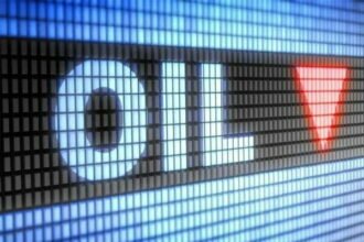 ईंधन कीमतों में आ सकती है कमी, तेल कंपनियां इस वजह से ले सकती हैं बड़ा फैसला