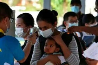 ओमिक्रॉन वैरिएंट: अंतरराष्ट्रीय यात्रियों पर सख्ती, भारत आने के लिए निगेटिव रिपोर्ट और ट्रैवल हिस्ट्री जरूरी, टेस्ट भी होगा