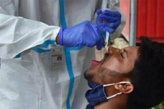 ओमिक्रॉन से निपटने को क्या होगा मास्टर प्लान, राज्यों संग मंथन में जुटी केंद्र सरकार