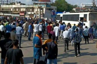 पेट्रोल-डीजल में वैट कम करने की मांग को लेकर प्रदेशभर में प्रदर्शन, सड़क किया जाम