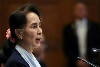 नोबेल विजेता आंग सान सू की को चार साल की जेल