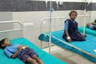 बीमार बच्चों की अस्पताल से छुट्टी, शुरू हुई जांच