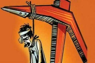 किसान ने फांसी लगाकर दे दी जान, कर्ज और धान खरीद में गड़बड़ी से था परेशान