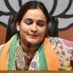 बीजेपी में शामिल होने के बाद बोलीं अपर्णा नेताजी और बड़ों का आशीर्वाद लेकर आई हूं