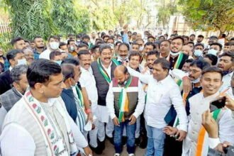 नीरज पाल भिलाई के नए महापौर, पहली बार पार्षद बने गिरवर साहू सभापति, पिछड़ा कार्ड के आएंगे दूरगामी नतीजे