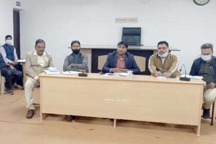 कोरोना की रोकथाम पर हो प्रभावी कार्य, हर स्तर पर रखे तैयारी-आयुक्त