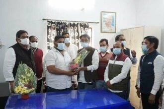 विधायक देवेन्द्र और महापौर नीरज पाल की मौजूदगी में एमआईसी के सदस्यो ने किया पदभार ग्रहण