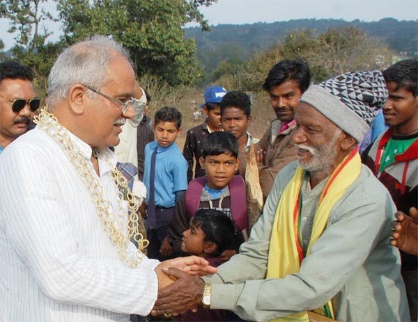 मुख्यमंत्री ने चिल्फी में बैगाओं के साथ मनाया नया साल