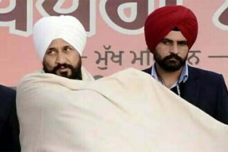 पंजाब में ईडी का बड़ा ऐक्शन, सीएम चन्नी के भतीजे समेत कई खनन कंपनियों के ठिकानों पर छापेमारी