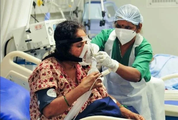 वैक्सीन न लेने वालों सावधान: ऑक्सीजन सपोर्ट पर 96 फीसदी वही मरीज जिनका टीकाकरण नहीं हुआ