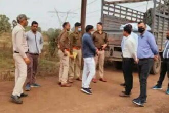 10 लाख रूपए का राजश्री पान मसालों की लूट, कार सवार लुटेरे मेटाडोर लेकर फरार, आरोपियों की तलाश जारी