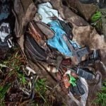 पुलवामा में आतंकी ठिकाना ध्वस्त, हथियार और अन्य सामग्री बरामद