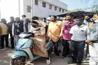 कांग्रेस की विधायक पति को एसपी कार्यालय ले गईं, बोलीं- 'लो इन्हें गिरफ्तार कर लो', और हो गई जेल