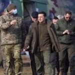 अमेरिका ने दिया यूक्रेन छोडऩे का ऑफर, राष्ट्रपति बोले- गद्दारी नहीं करूंगा, हथियार चाहिए-गाड़ी नहीं