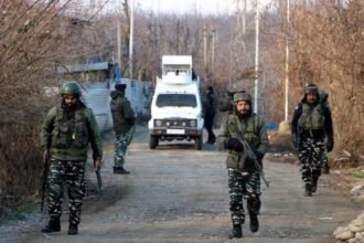 शोपियां में सुरक्षाबलों और आतंकियों के बीच मुठभेड़, एक दहशतगर्द ढेर