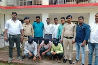 बिग ब्रेकिंग: हत्या का खुलासा : पहले की दारू पार्टी फिर शारीरिक कमजोरी का कराया अहसास और कर दी हत्या