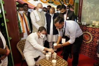 बस्तर काफी का स्वाद भाया राहुल गांधी को, प्रशंसा करते हुए कहा-अंतरराष्ट्रीय कॉफी ब्रांड्स के साथ बस्तरिया कॉफी का हो एमओयू