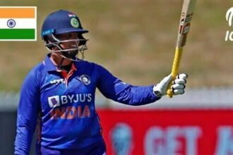 18 साल की ऋचा का कमाल, वनडे में सबसे तेज अर्धशतक लगाने वाली भारतीय महिला खिलाड़ी बनीं
