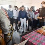 अपर मुख्य सचिव सुब्रत साहू एवं कृषि सचिव डॉ. भारतीदासन ने पाटन और धमधा में गौठानों का किया मुआयना