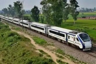 बजट-2022 : वित्त मंत्री का ऐलान, अगले तीन सालों में 400 वंदेभारत ट्रेनें चलेंगी