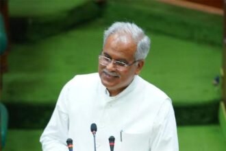 सीजी बजट 2022-23: छत्तीसगढ़ में पुरानी पेंशन बहाल, सीएम भूपेश बघेल का एलान, गोबर के बस्ते में पेश किया बजट