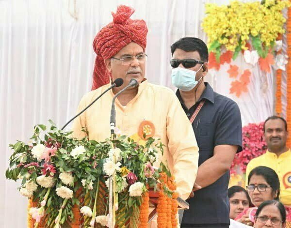 ग्रामीण अर्थव्यवस्था को मजबूती देने में गौठानों की अहम भूमिका: सीएम भूपेश बघेल