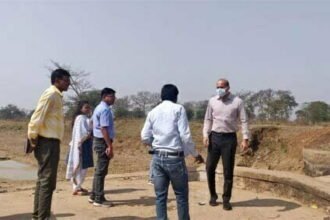 कलेक्टर डा. भुरे ने गजरा नाला जीर्णोद्धार कार्य का किया निरीक्षण, 196 नालों के एक-एक बूंद को सहेजने का हो रहा भगीरथ प्रयास