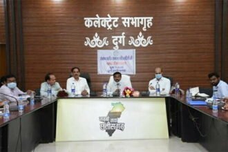 राजस्व नियमों में बदलाव से लगातार अपडेट रहें, न्यूनतम समय में पूरी प्रक्रिया अपनाते हुए कार्रवाई करें