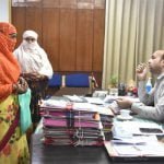 साढ़े तीन लाख रुपए दोगुना करने का आश्वासन देकर पुलगांव के किसान की ली जमीन, चार साल बाद माँगने गये तो कर रहे आनाकानी