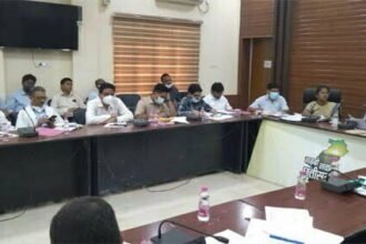 सुचारू रूप से हो पेंशन हितग्राहियों को डीबीटी भुगतान: कलेक्टर