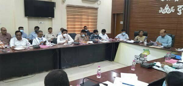 सुचारू रूप से हो पेंशन हितग्राहियों को डीबीटी भुगतान: कलेक्टर