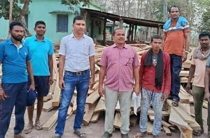 वन विभाग की बड़ी कार्रवाई: तीन फर्निचर मार्ट हुए सील, 10 लाख रूपए से अधिक मूल्य के सागौन ला तथा चिरान जप्त