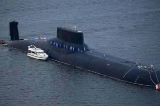 रूस ने समुद्र में उतार दी न्यूक्लियर पनडुब्बियां, परमाणु युद्ध का बढ़ा खतरा!