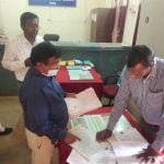 धमधा तहसील के औचक निरीक्षण पर पहुंचे संभागायुक्त, नागरिकों की शिकायत पर सहायक ग्रेड 3 को निलंबित करने दिये निर्देश