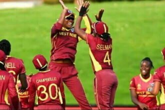 वेस्टइंडीज ने रोमांचक मैच में इंग्लैंड को सात रन से हराया, विश्व कप में लगातार दूसरी जीत