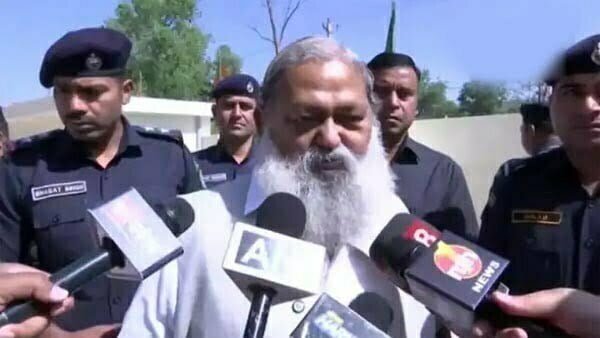पंजाब में आप सरकार बच्चा पार्टी है, इन्हें मुद्दों की समझ नहीं: अनिल विज