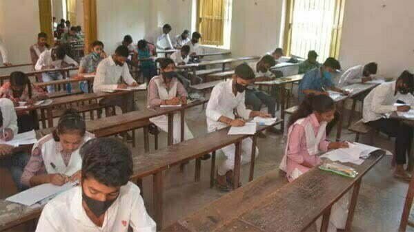 सरकार का बड़ा फैसला: नए पैटर्न से होंगी बोर्ड की परीक्षाएं, ग्रेजुएशन में लागू होगा ग्रेडिंग सिस्टम