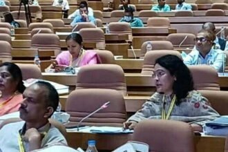 केंद्र सरकार से फुलवारी क्रेश केंद्रों के पुन: संचालन की मांग