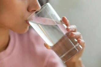 गर्मी के दिनों में शरीर में पानी की कमी न होने दें, इससे डिहाइड्रेशन का खतरा