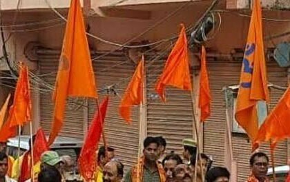 धार्मिक जुलूस या शोभायात्रा निकालने पर देना होगा हलफनामा, सीएम का नया आदेश