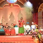 शिवरीनारायण में सांस्कृतिक कार्यक्रमों का लोगों ने देर रात तक उठाया लुत्फ , ममता चंद्राकर के गीतों पर झूमे दर्शक