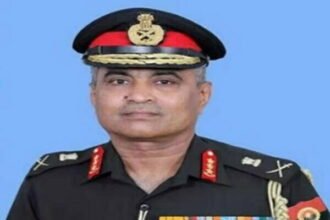नए सेना प्रमुख: ले. जनरल मनोज पांडे होंगे अगले आर्मी चीफ, जनरल एमएम नरवणे की लेंगे जगह, यह पद संभालने वाले पहले इंजीनियर