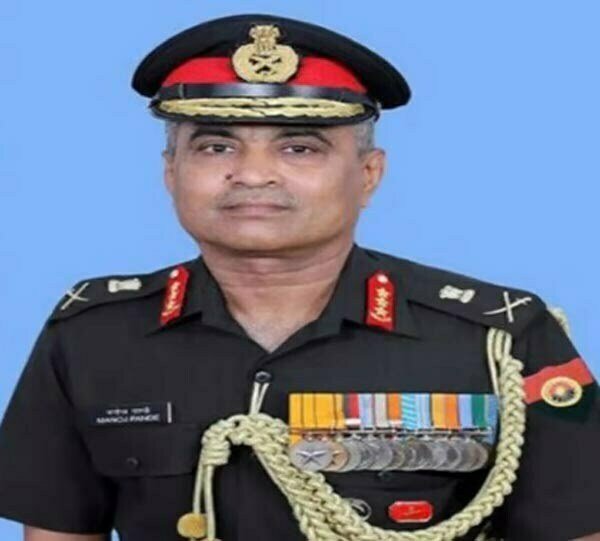 नए सेना प्रमुख: ले. जनरल मनोज पांडे होंगे अगले आर्मी चीफ, जनरल एमएम नरवणे की लेंगे जगह, यह पद संभालने वाले पहले इंजीनियर