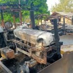 नक्सली वारदात: सड़क निर्माण में लगे वाहनों को किया आग हवाले, बैनर टांग दी चेतावनी, कहा-प्रसाशन से रहे दूर