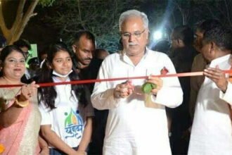 मुख्यमंत्री बघेल ने जगदलपुर में किया नेहरु स्मृति उद्यान का लोकार्पण